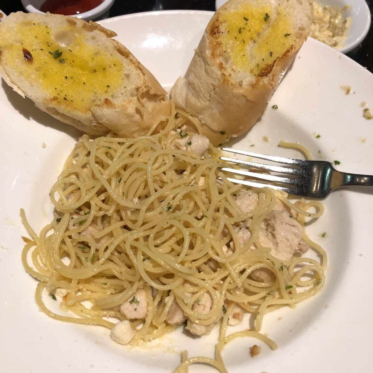 pasta al òleo con pollo