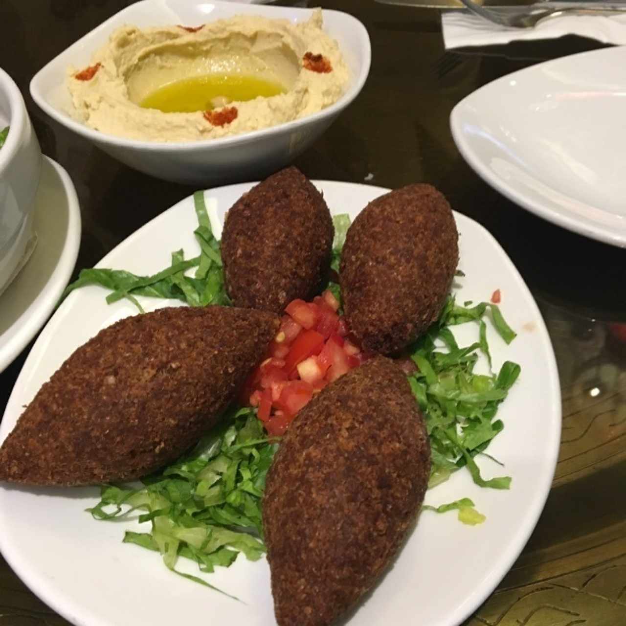 kibbe y humus