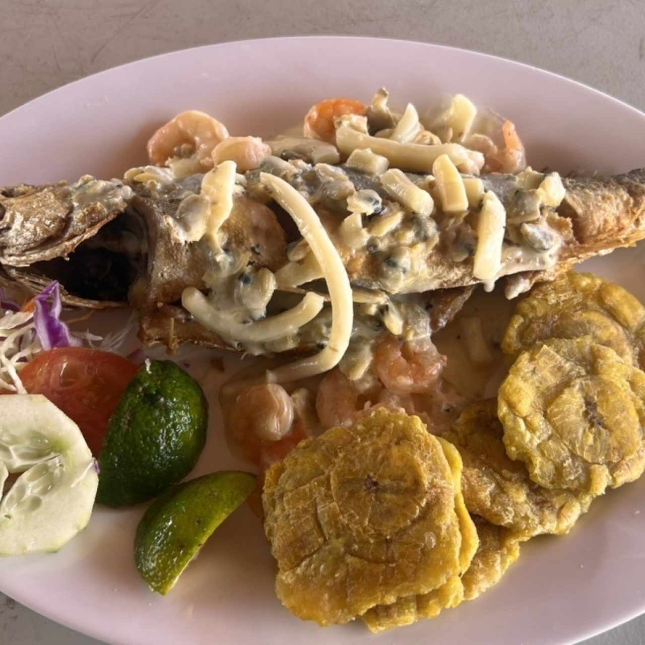 Mariscos - Corvina Frita Veramar