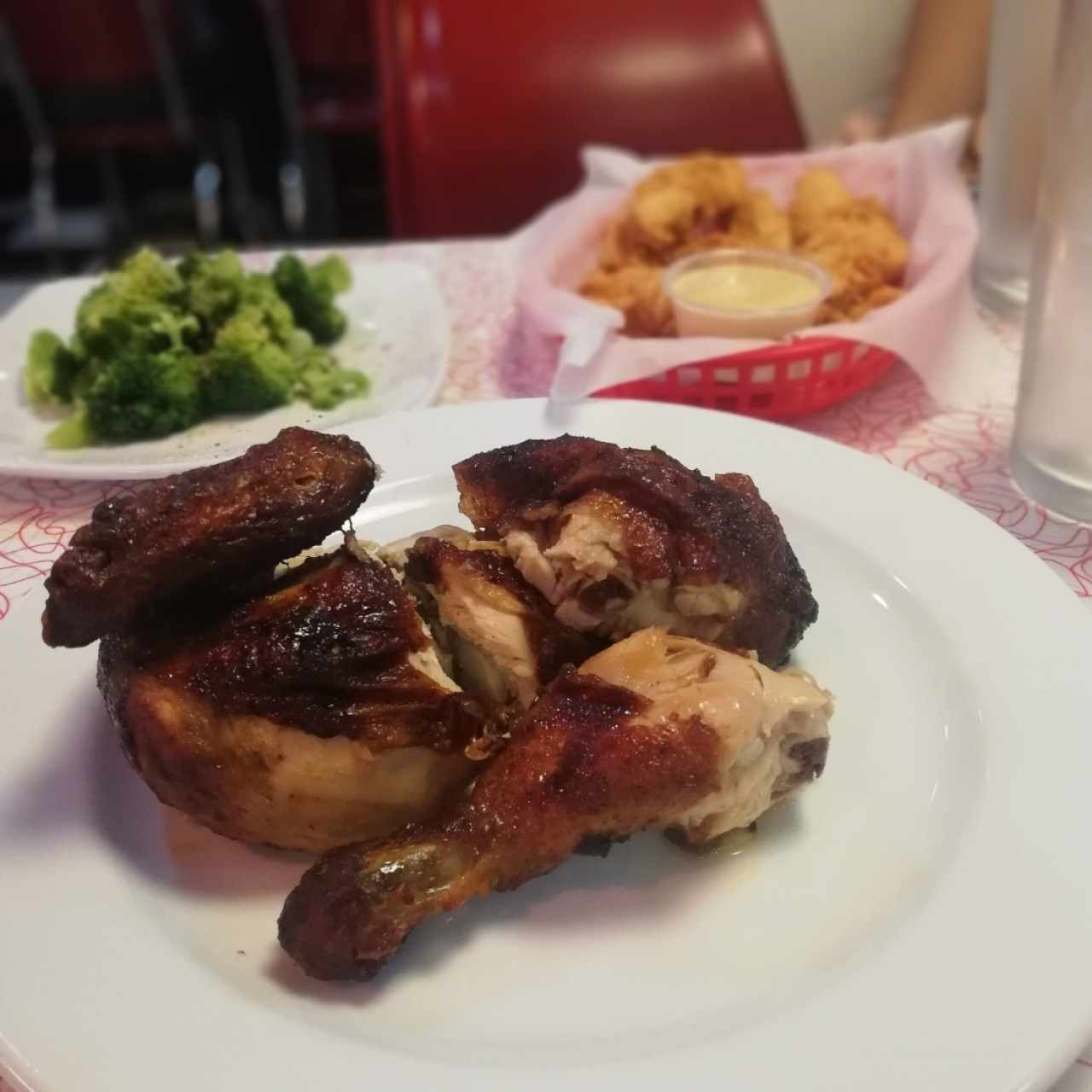 pollo asado con brócoli