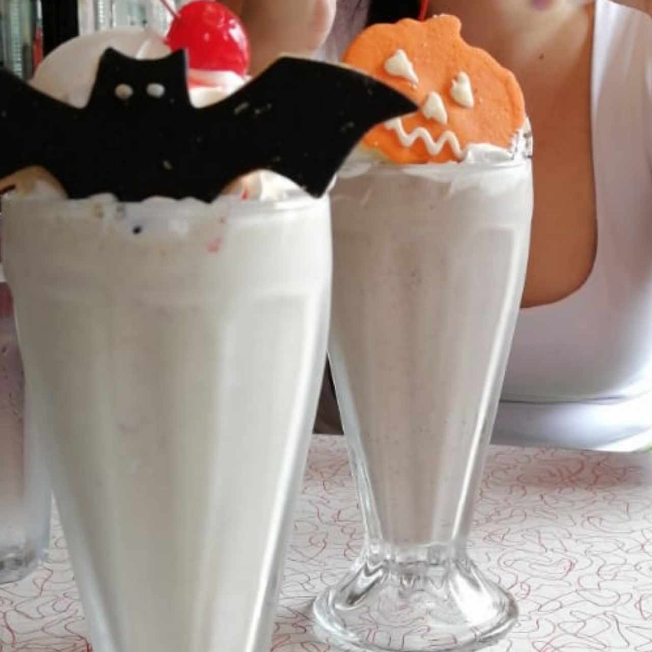 Milkshake de oreo y banana caramelizada