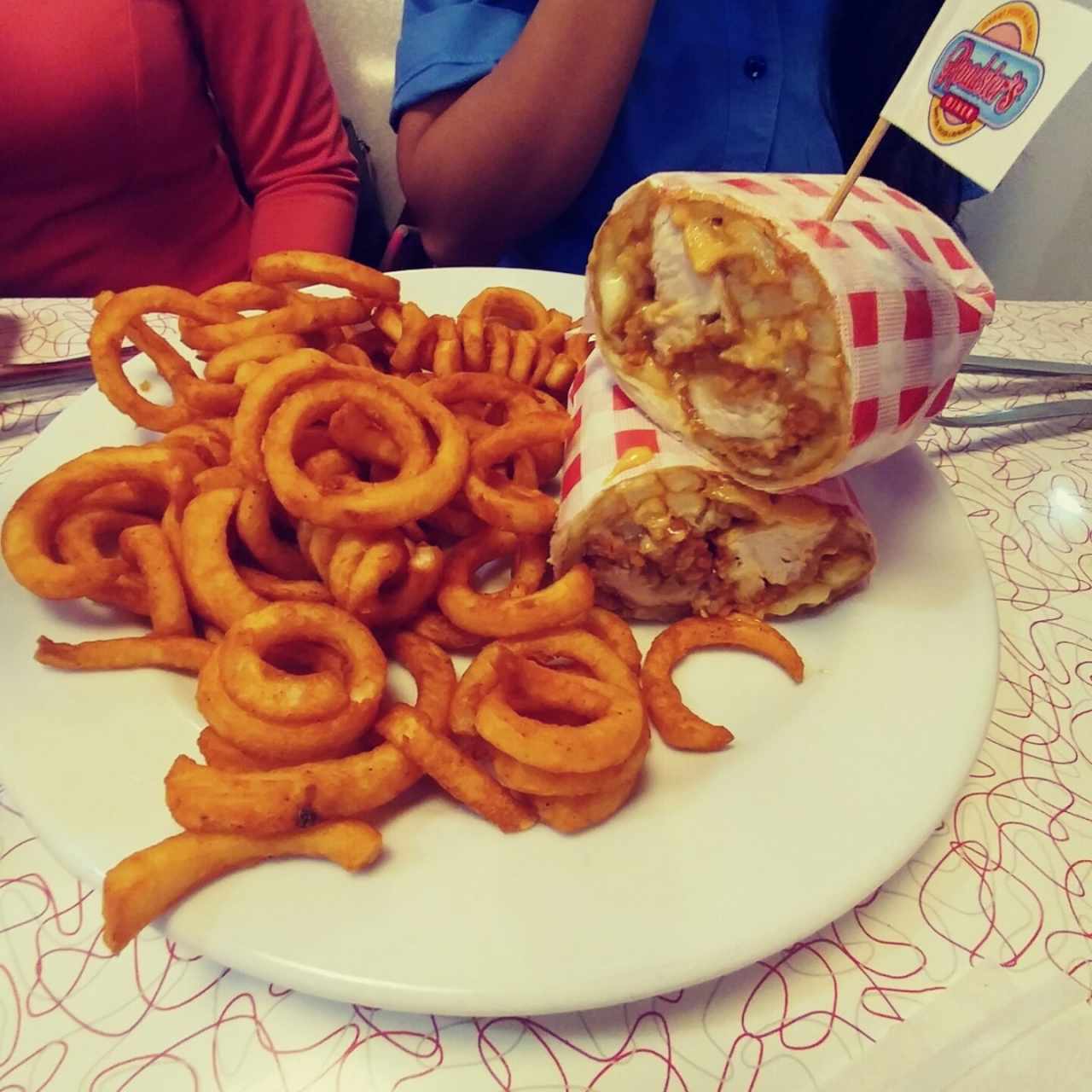 wrap pollo con papas curly