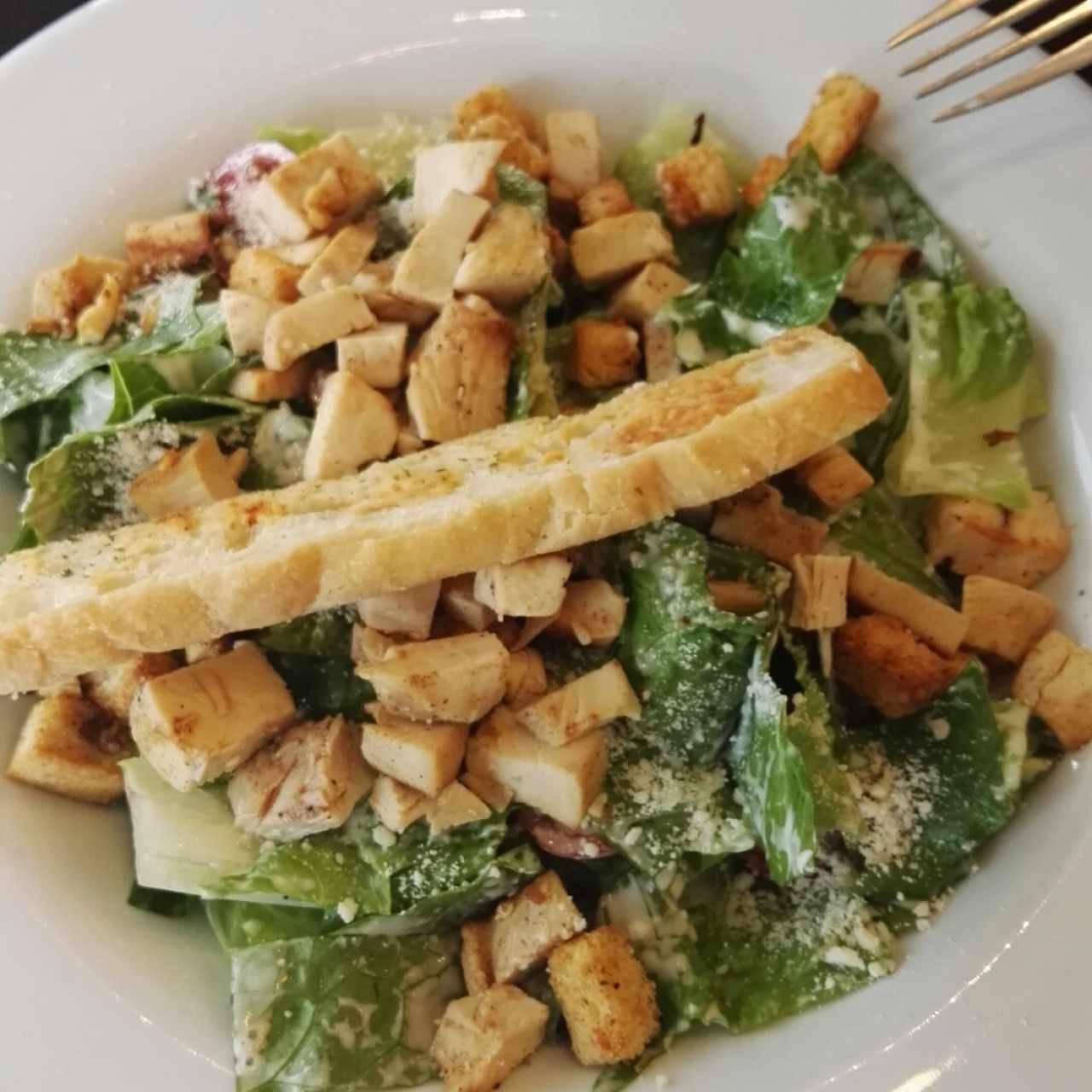 Ensalada cesar con pollo