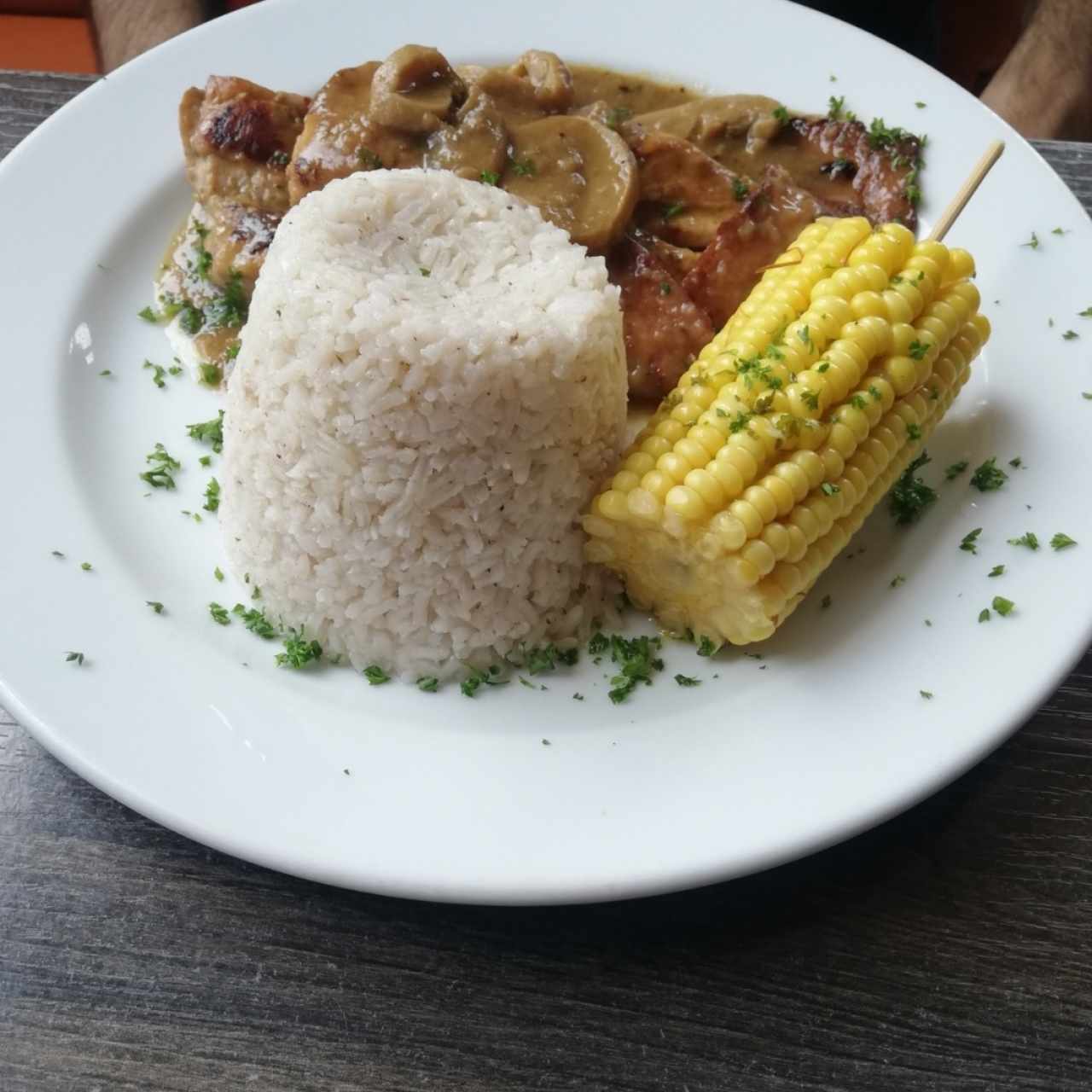 Pollo / Chicken - Pollo Deshuesado Mignon