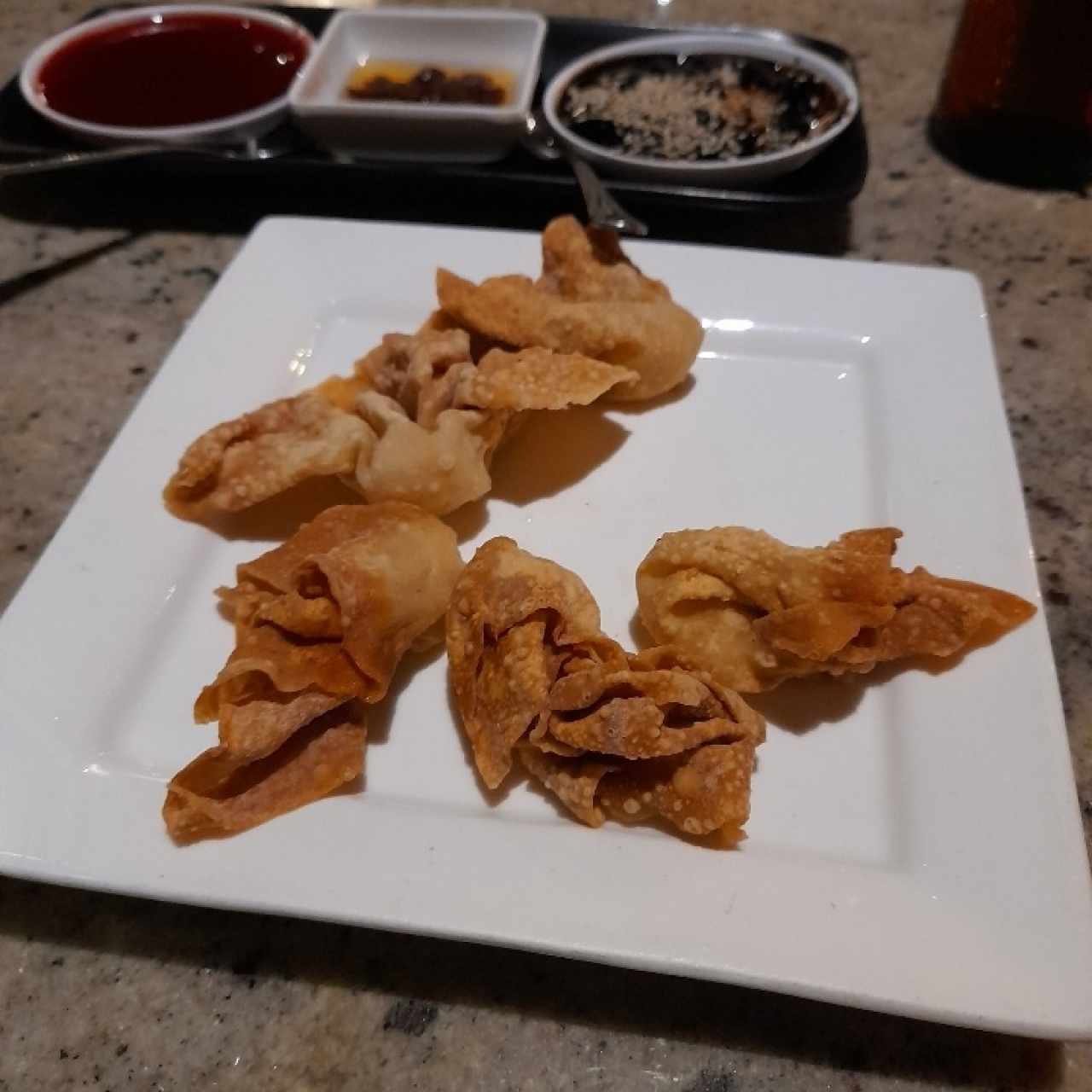 wanton relleno con camarones