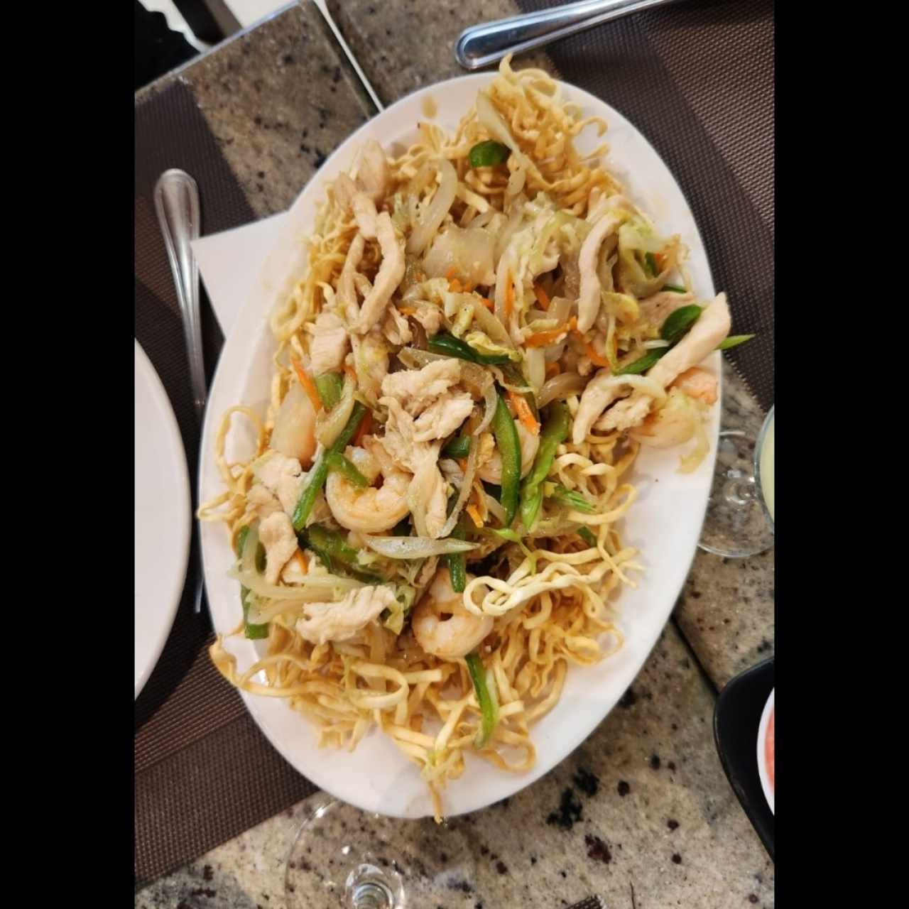 Chow Mein Frito