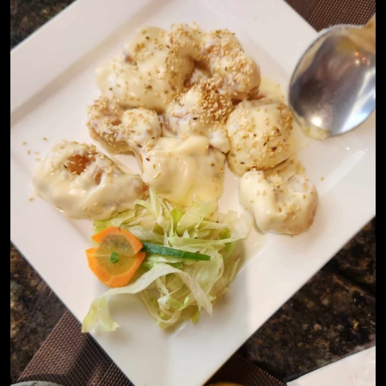 Langostinos en Salsa Blanca del Chef