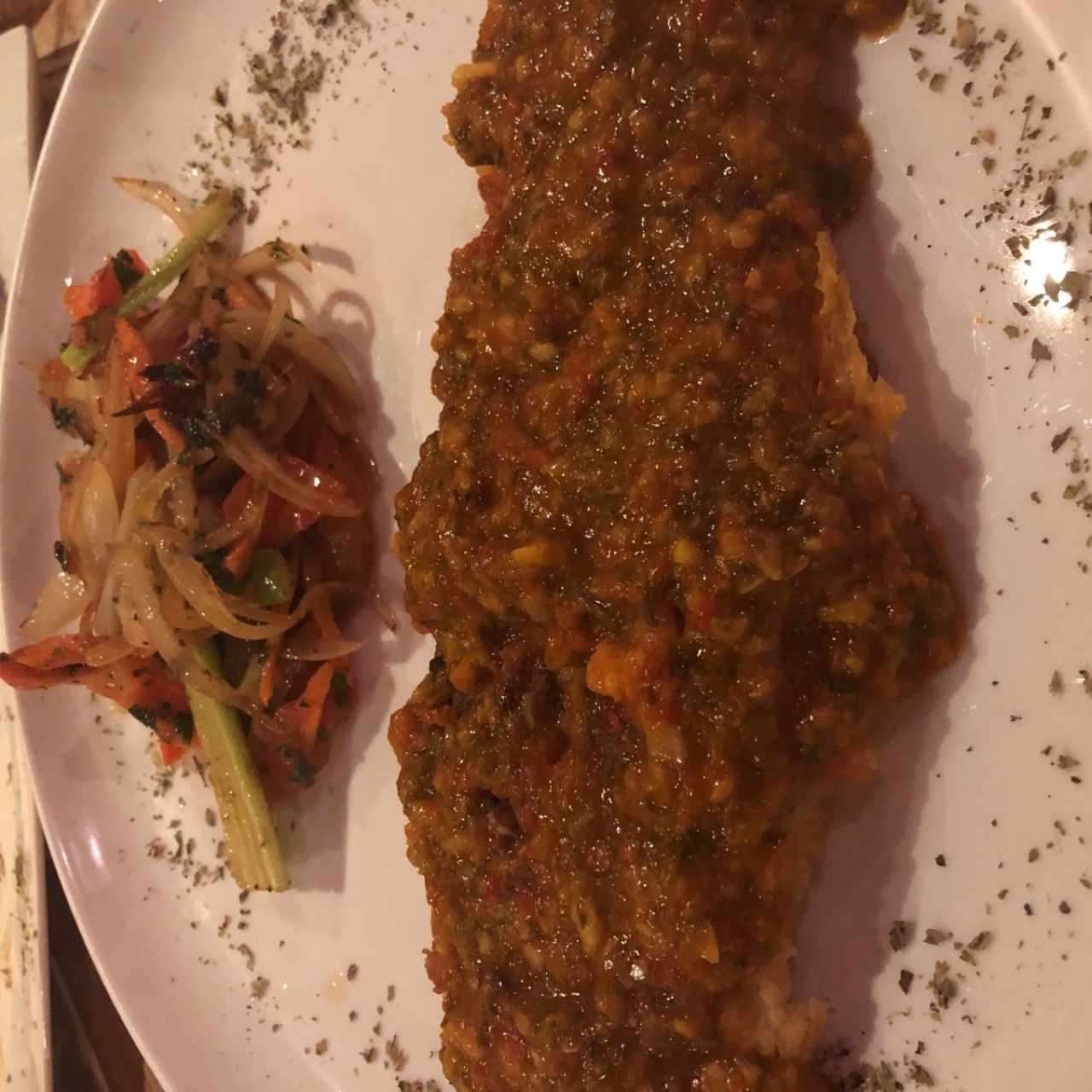 123. Filete de Corvina al ajillo