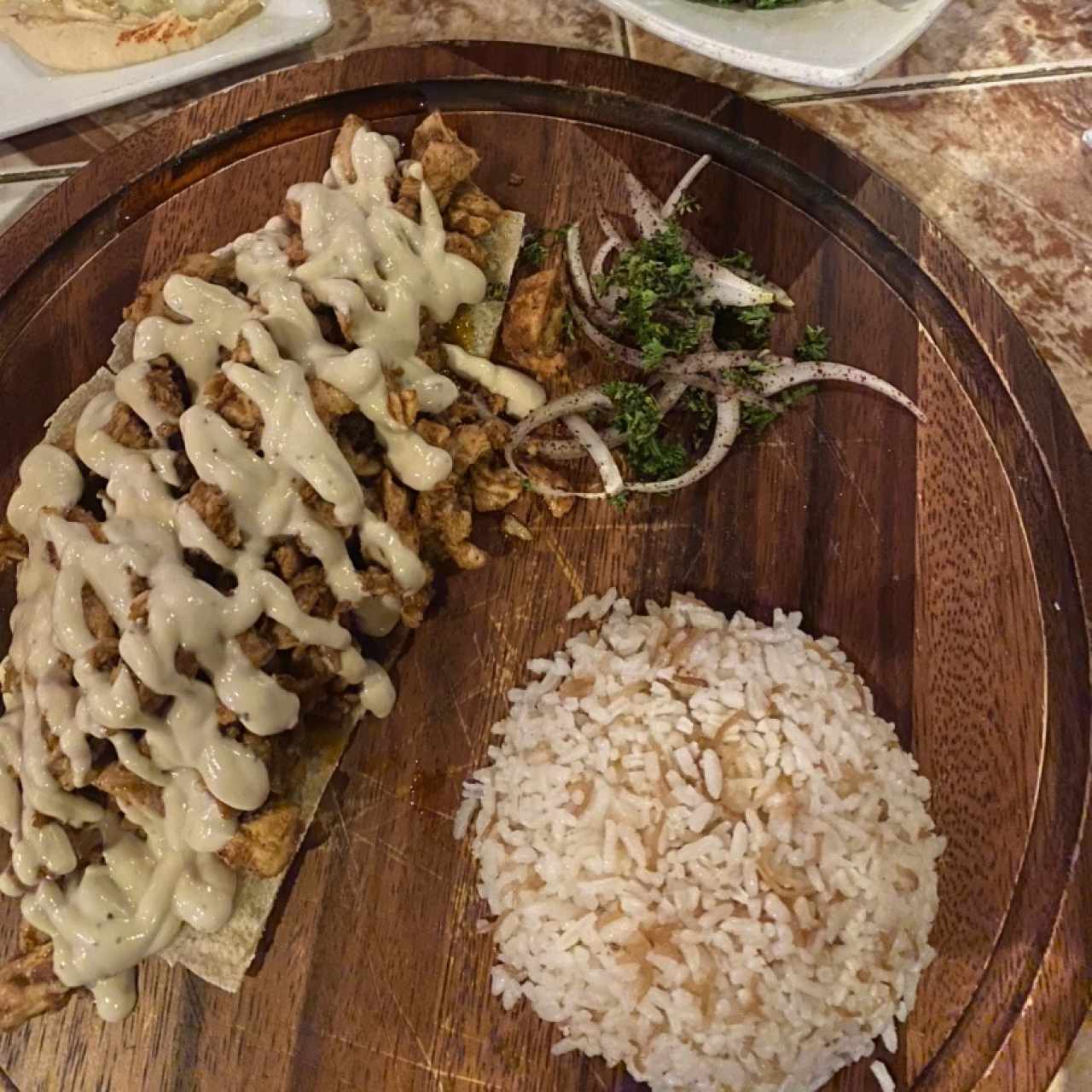 Platos Fuertes - Shawarma de Pollo