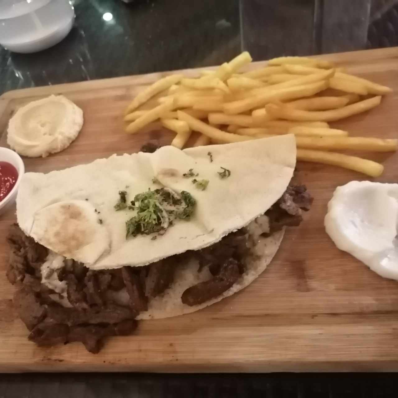 Platos Fuertes - Shawarma de Carne