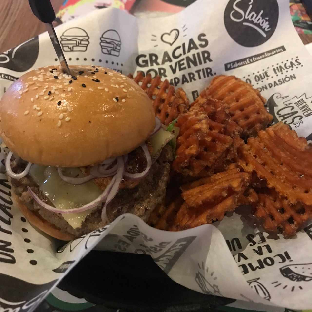 Signature Burgers - Madrileña