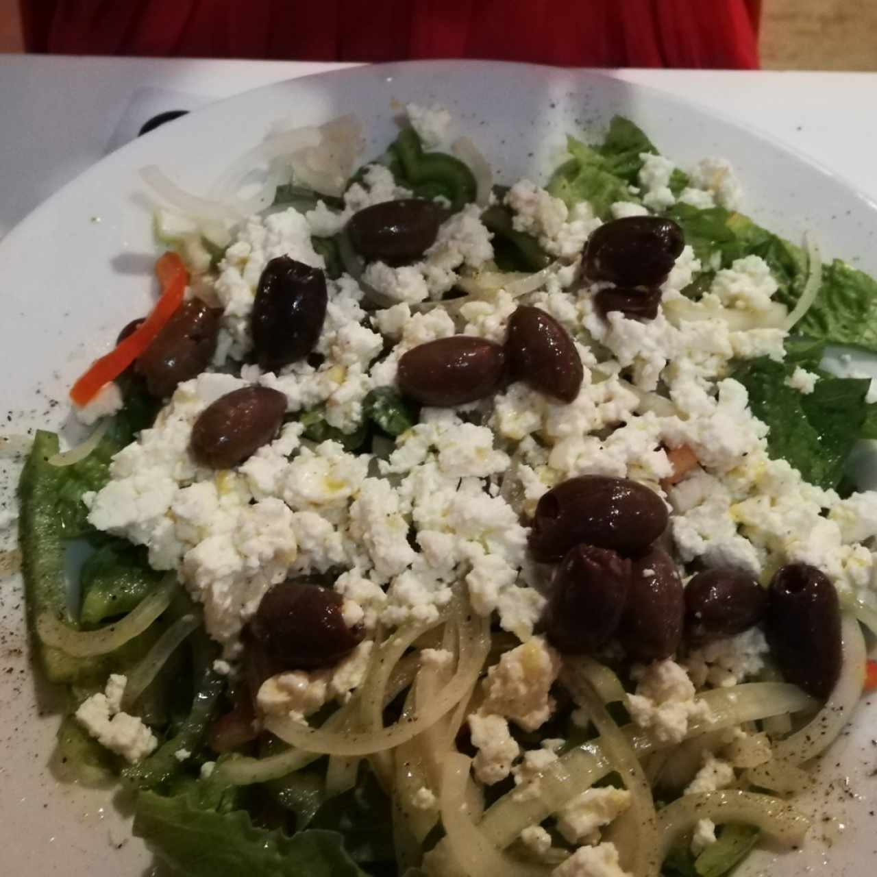 Ensalada con queso feta