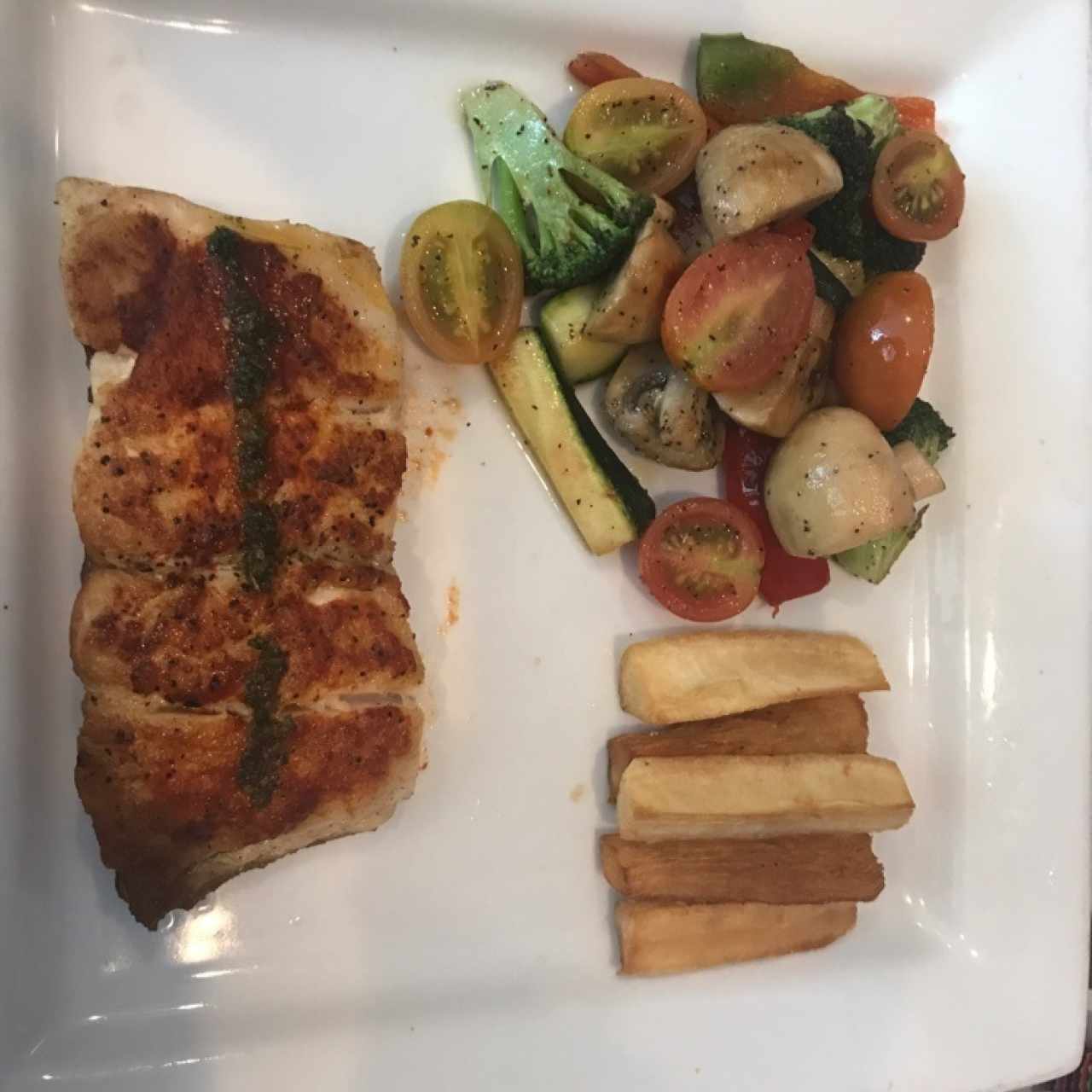 Pescado a la Parrillera