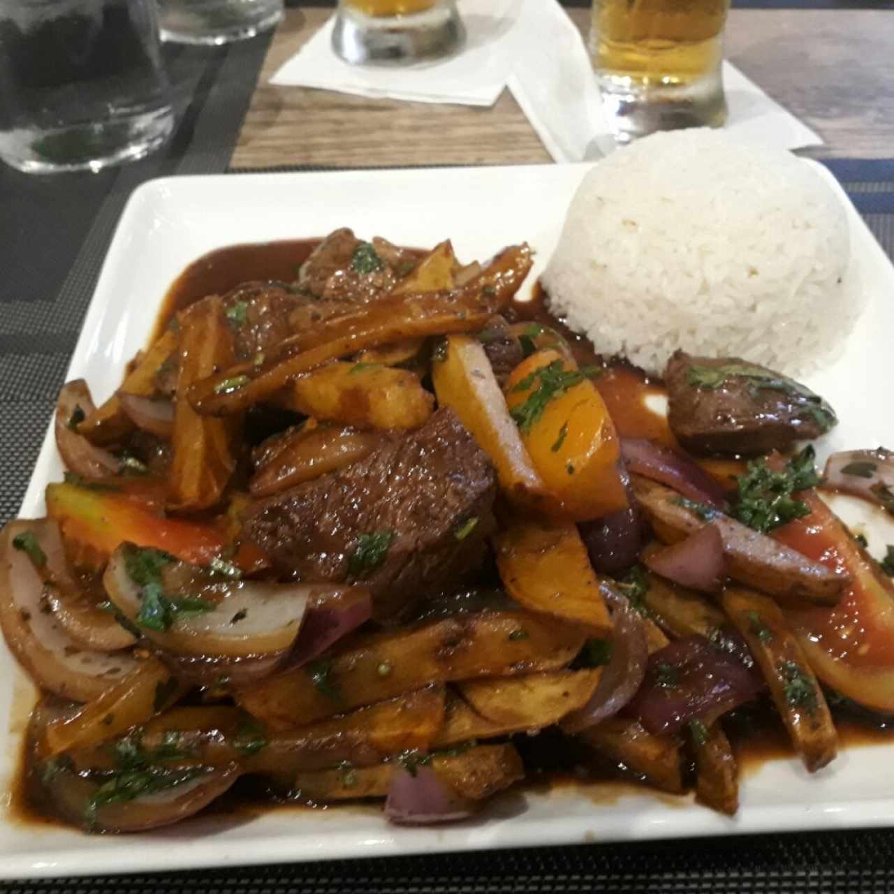 lomo saltado 