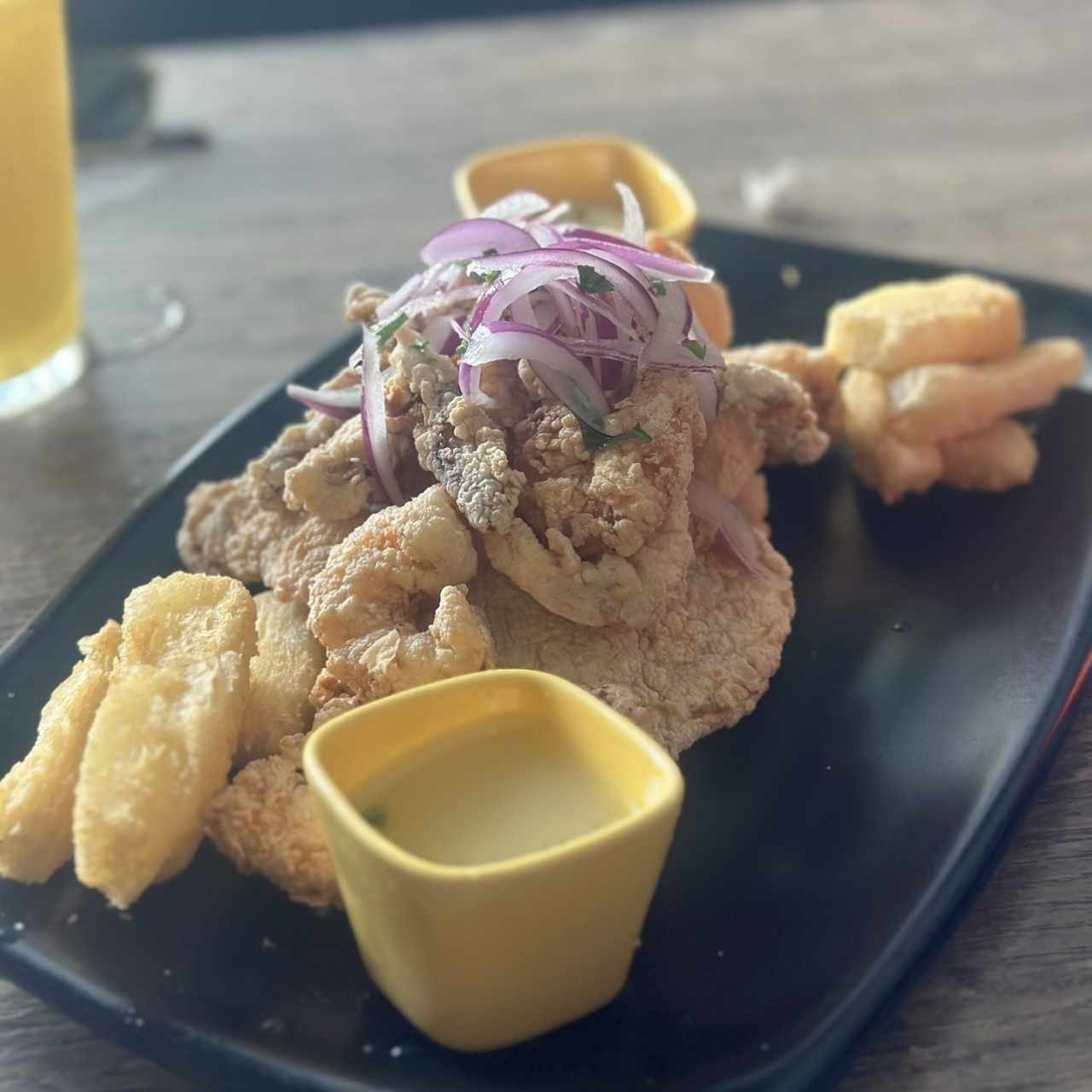 TÍPICO - JALEA DE MARISCOS