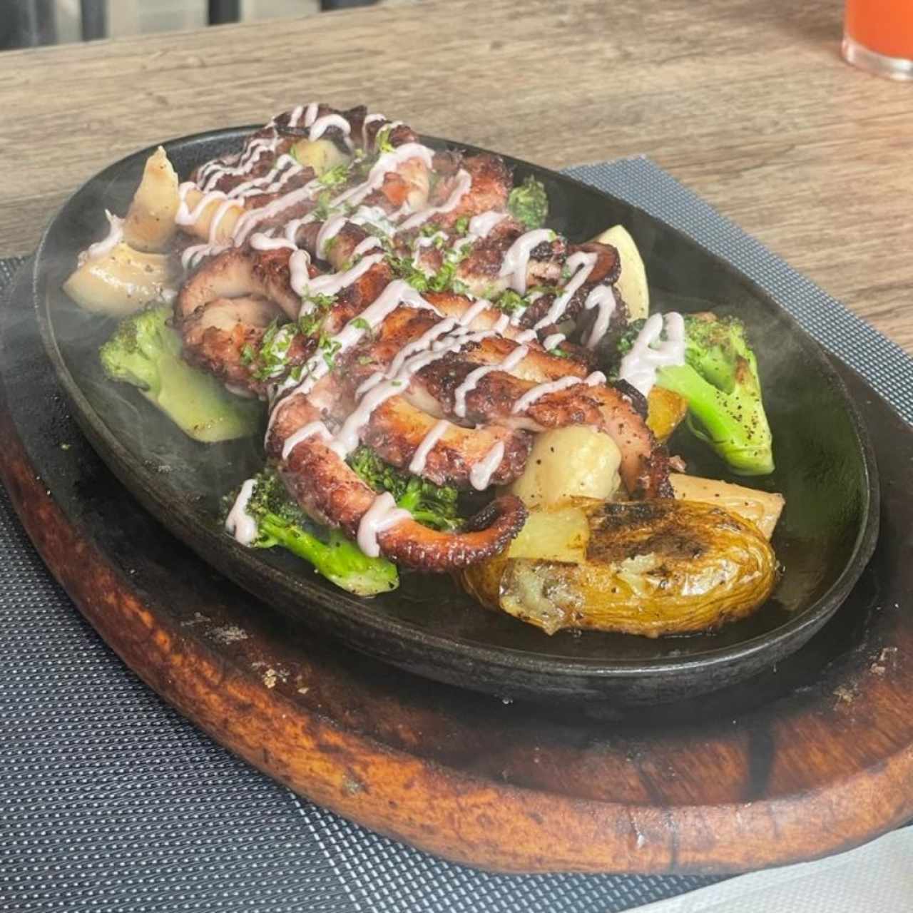 pulpo a la parrilla 