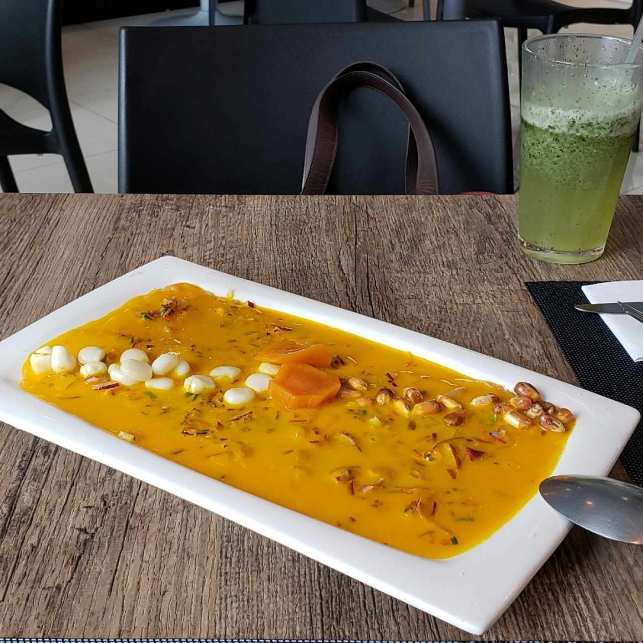 Tiradito Limeño con salsa de aji