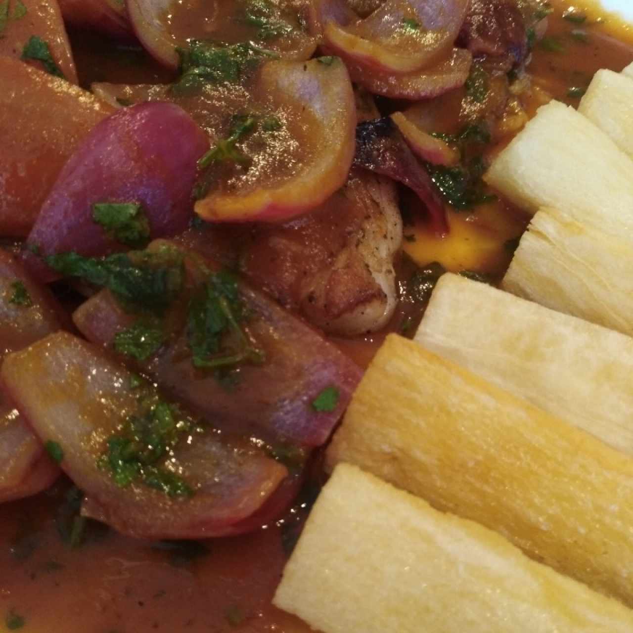 Filete con Yuca