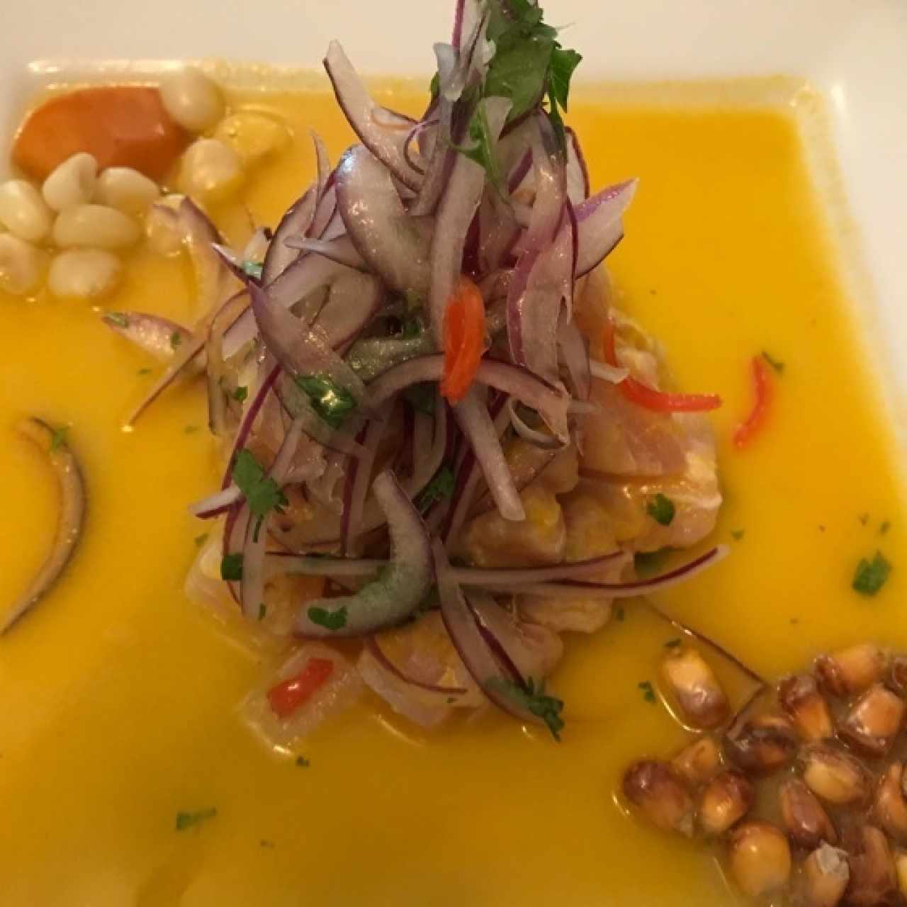 ceviche tradicional con ají amarillo