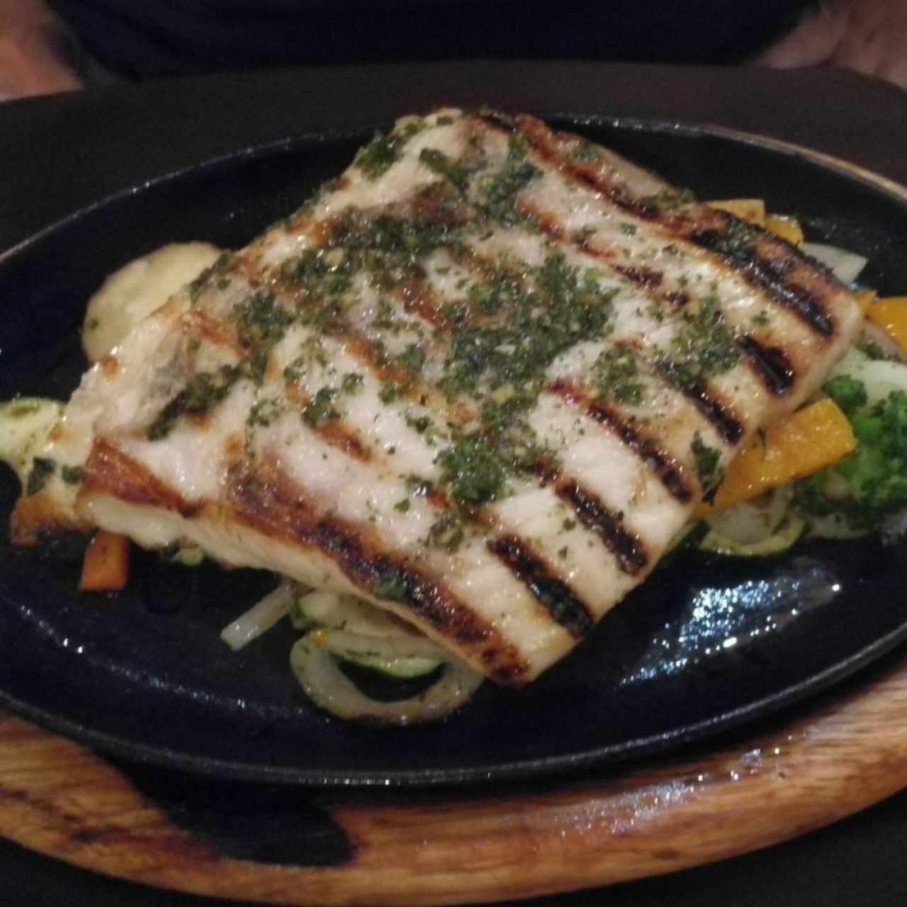 pescado a la parrilla 