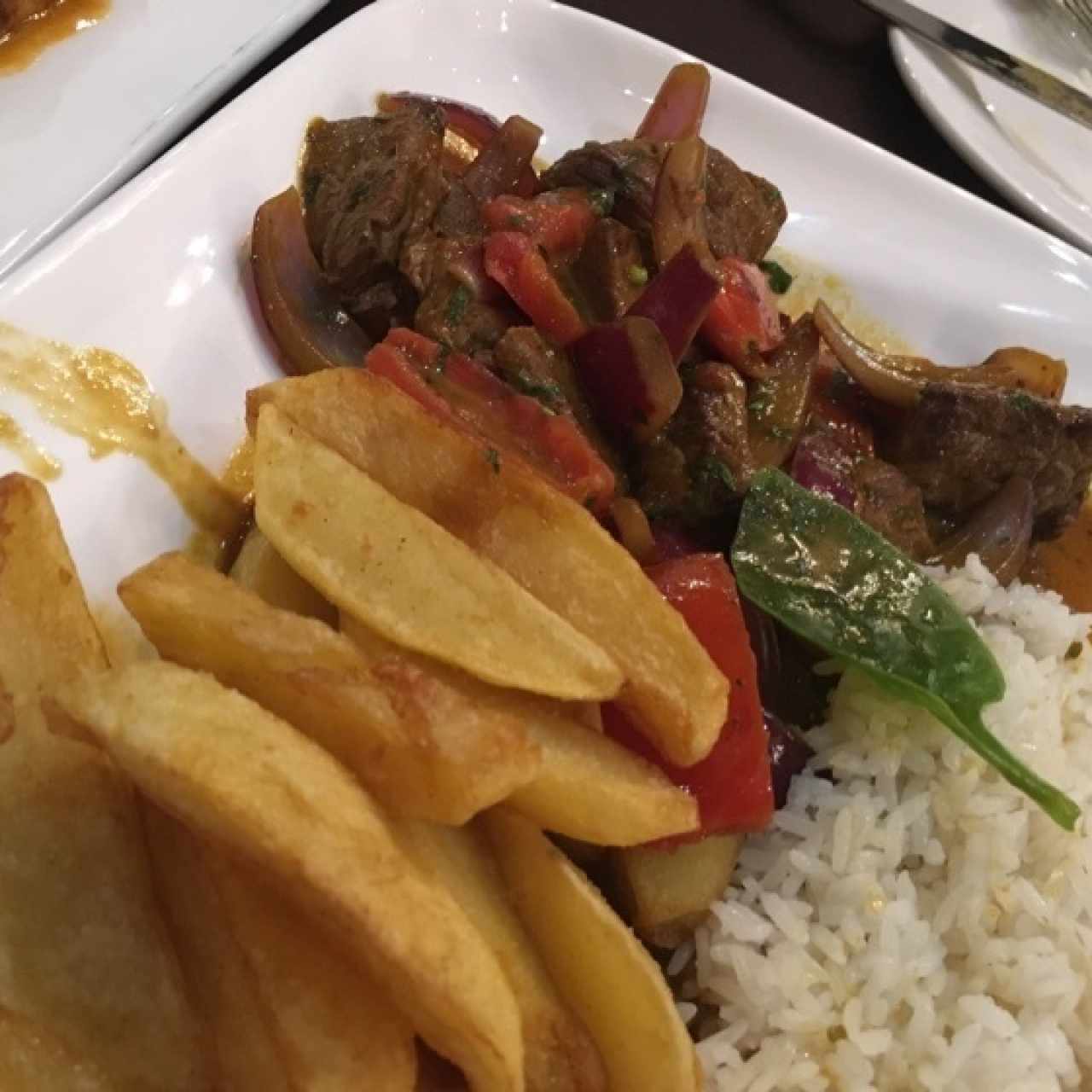 lomo saltado ... el mejor en panama