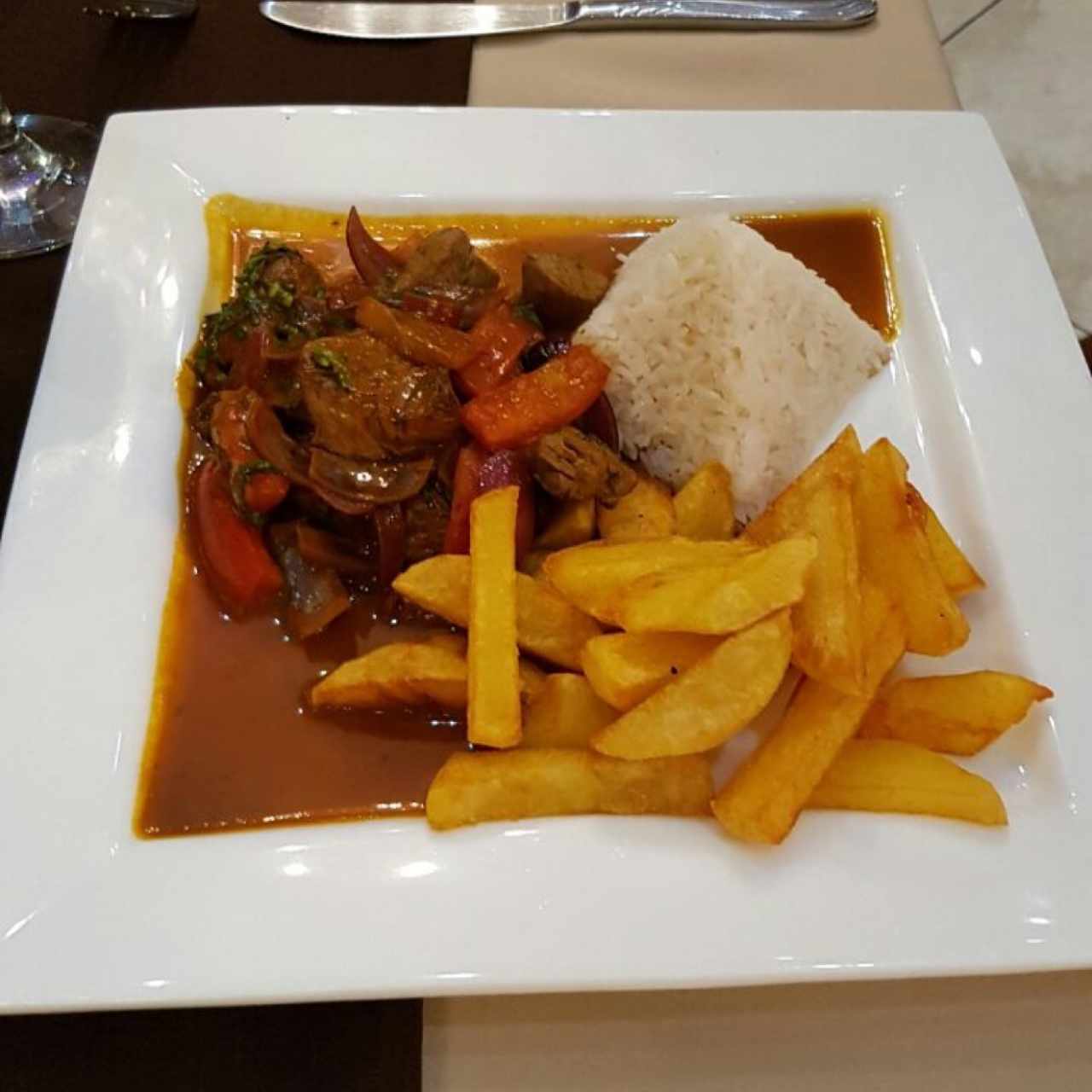 Lomo Saltado