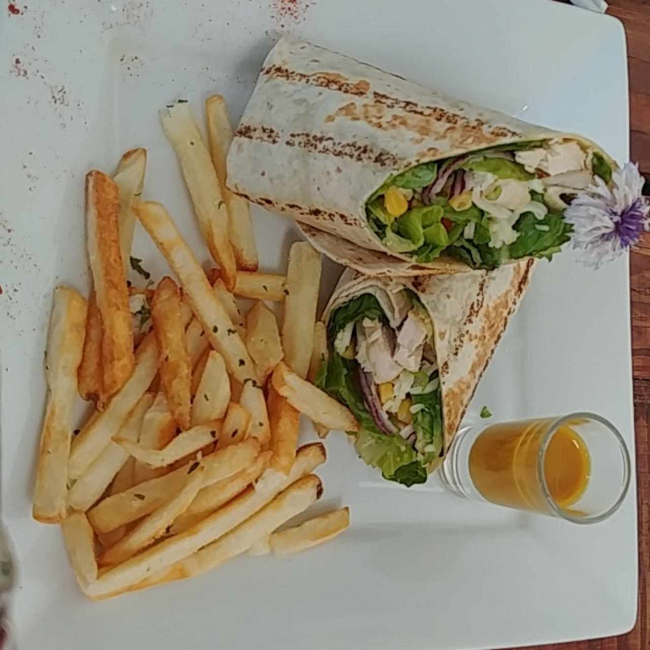 wrap de pollo papitas fritas con freidora de aire