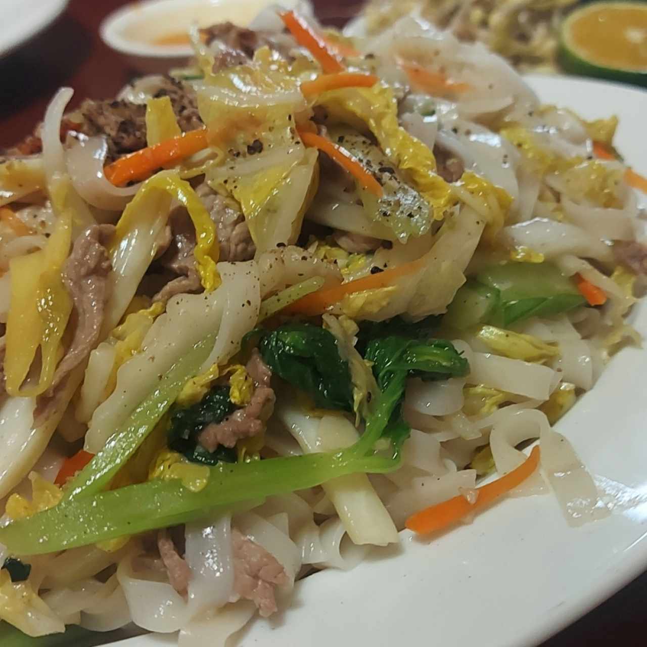 Pho Xáo Bó (Fideo pho salteado con res)