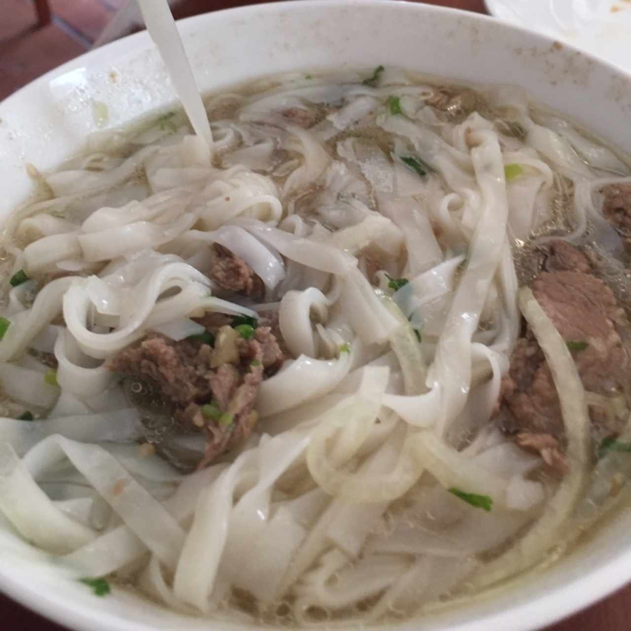 Pho (el de res sazonada)