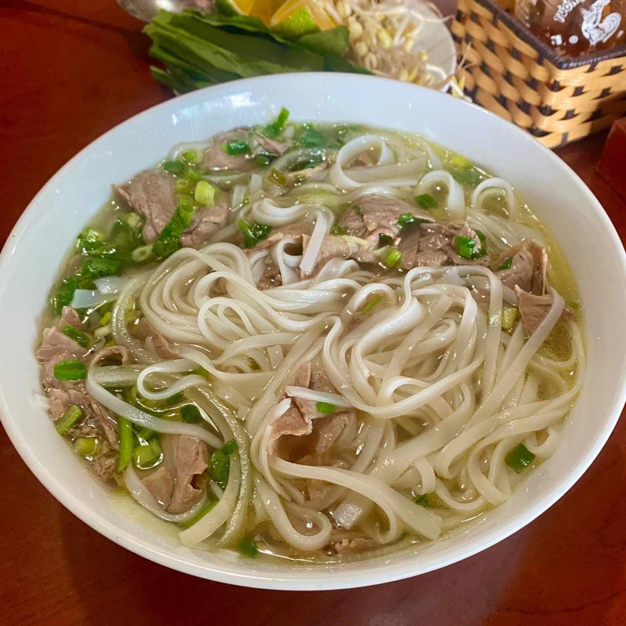 Pho bo chin