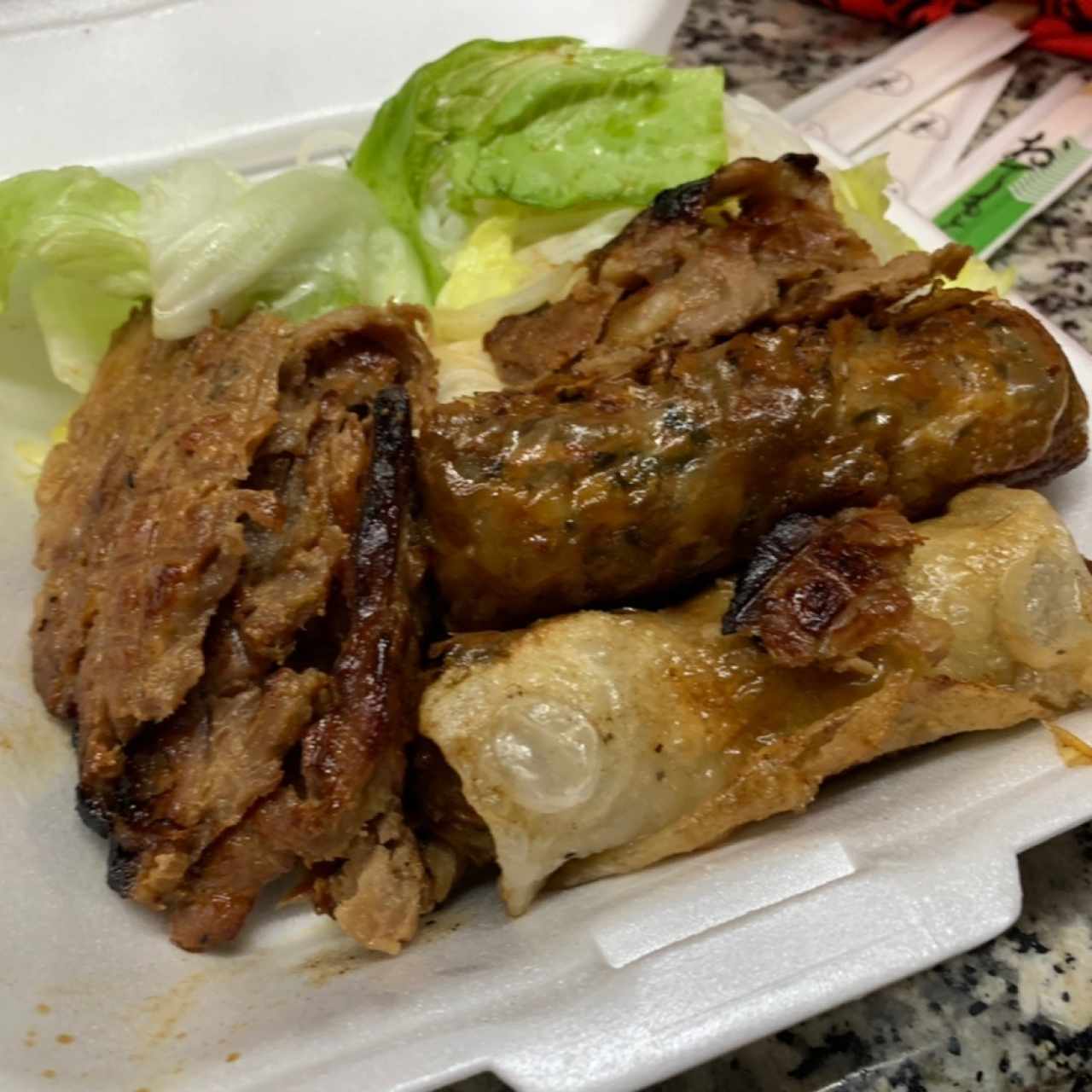 Bún Bó Nam Bo Fideos de arroz con carne salteada