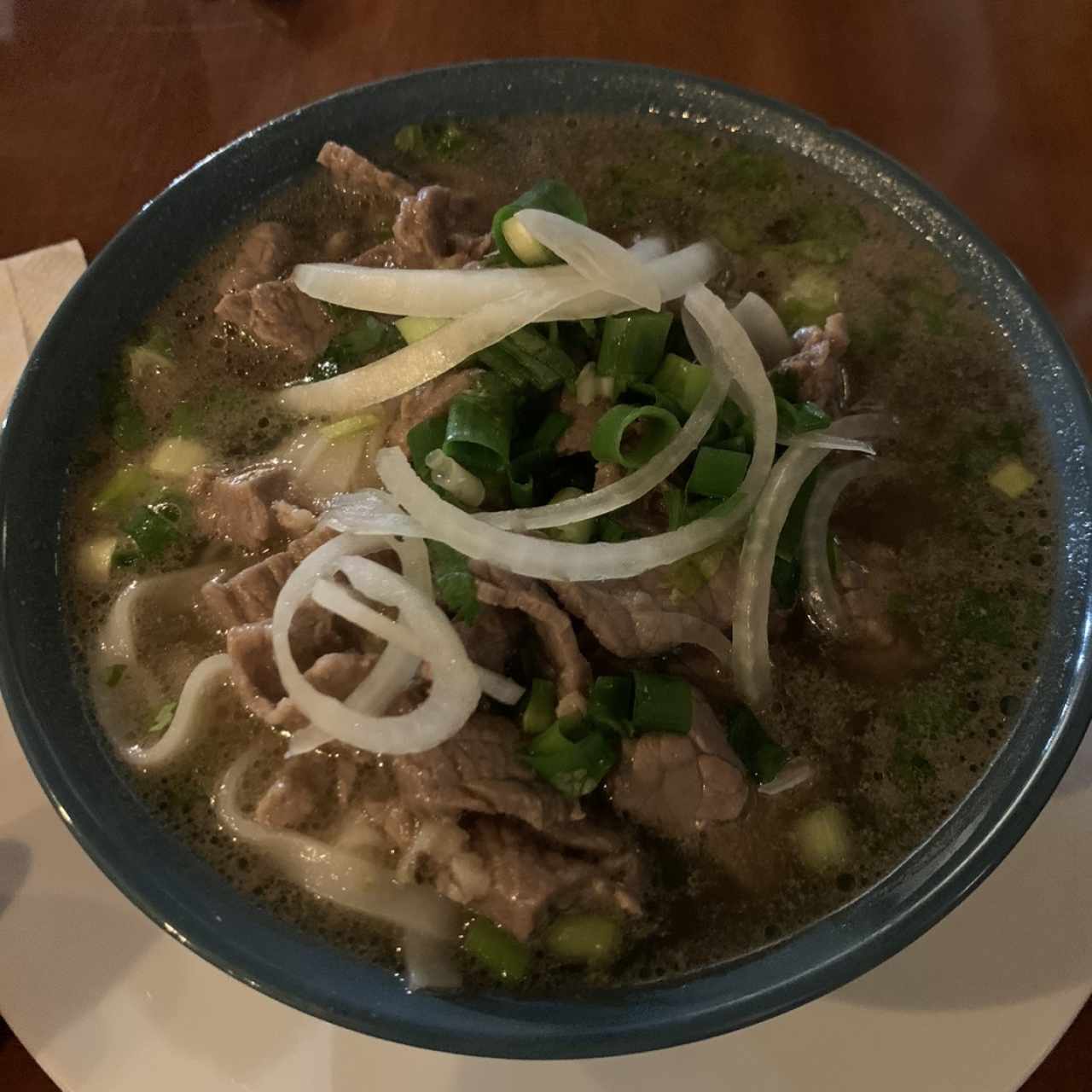 Pho Tái Sopa de res salteada con jengibre