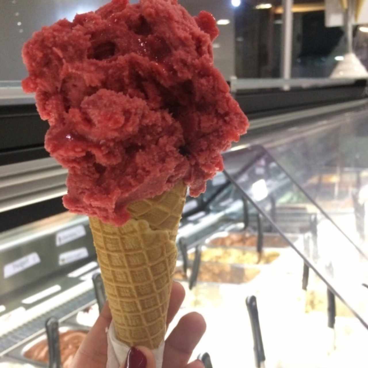 rico gelato de frutos del bosque😍