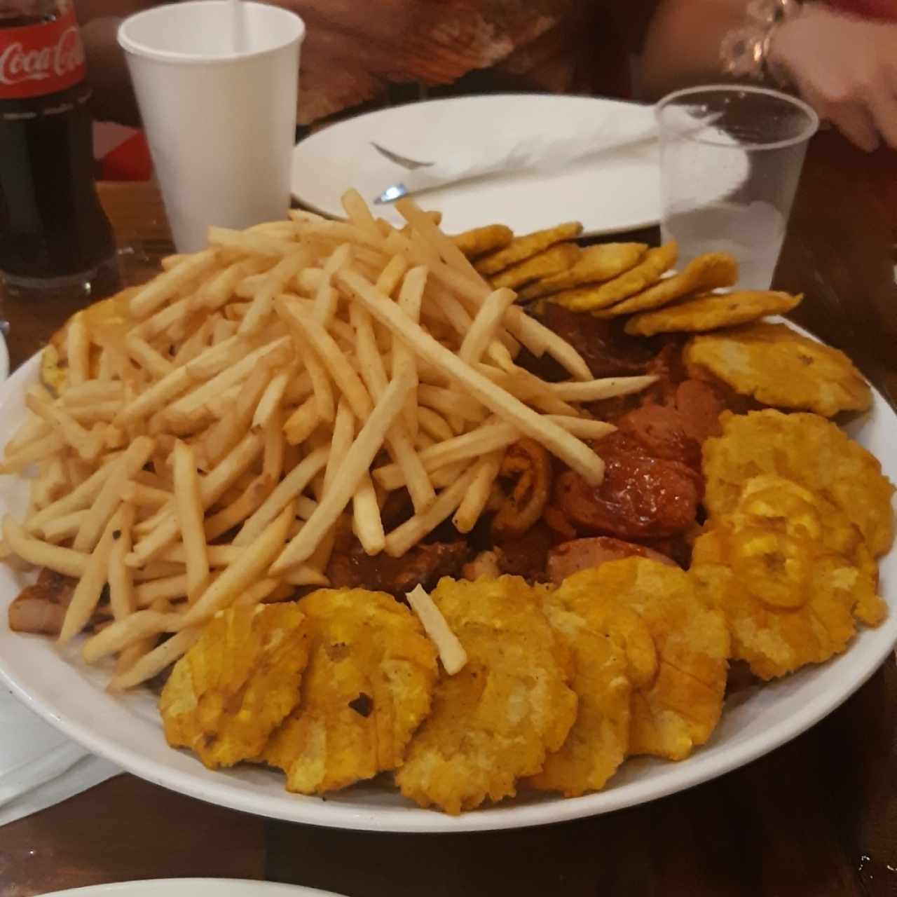 Picada mixta para 7 y 8 personas. 