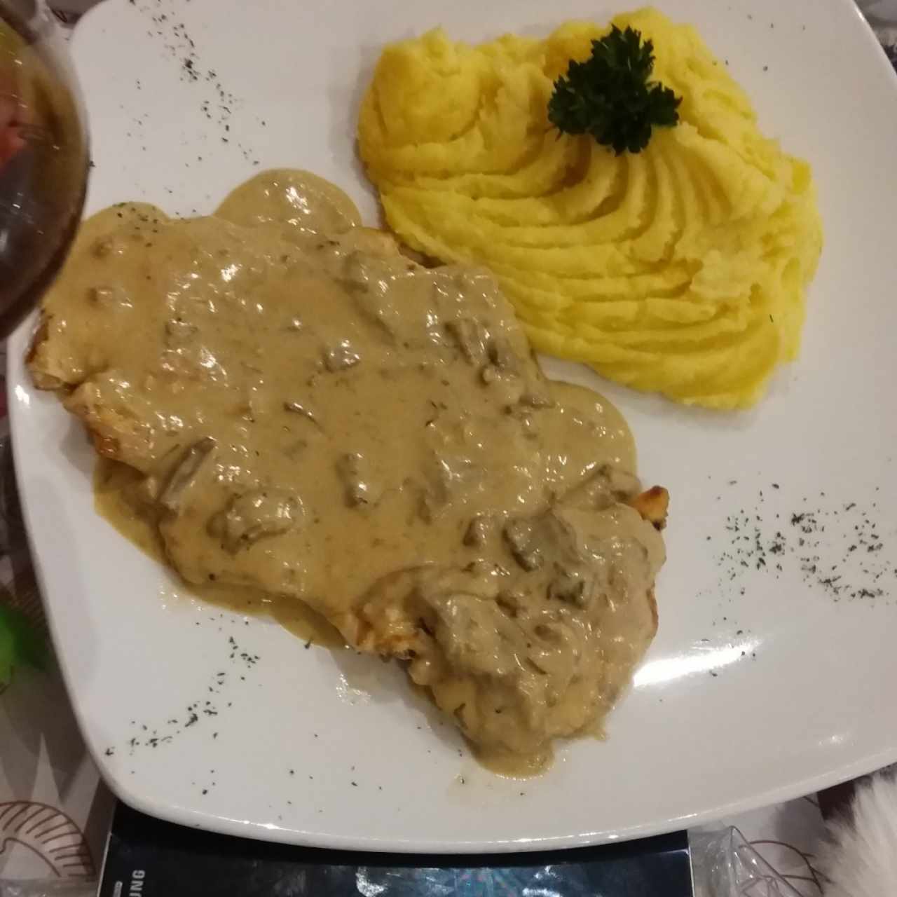 pollo con puré