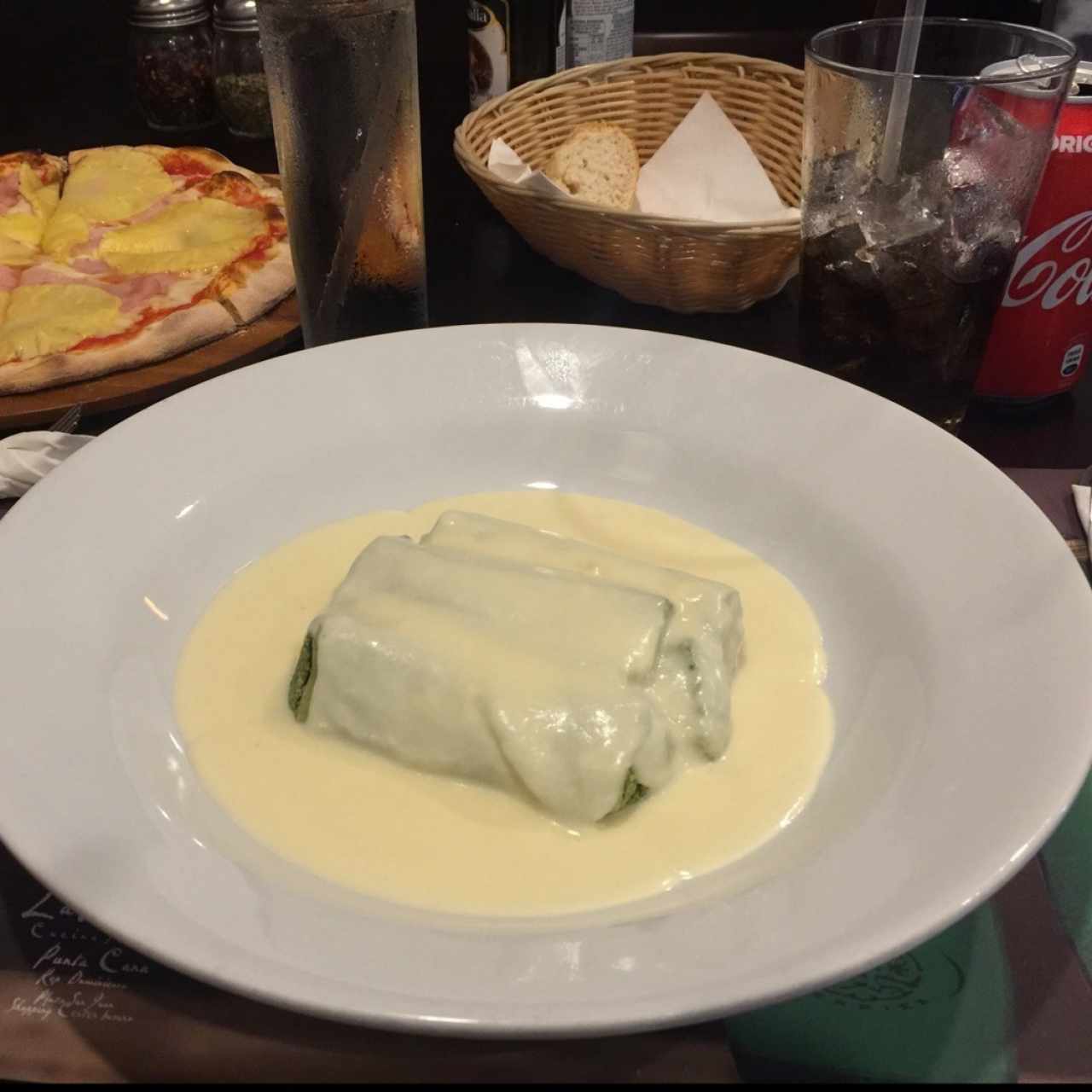 Cannelloni de ricotta y espinaca