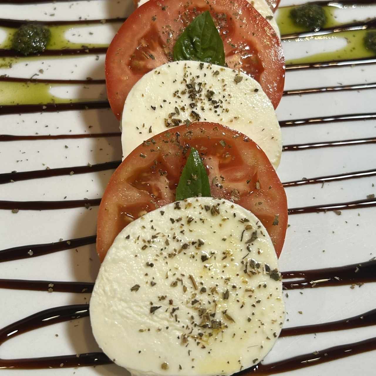 Ensaladas - Insalata Caprese