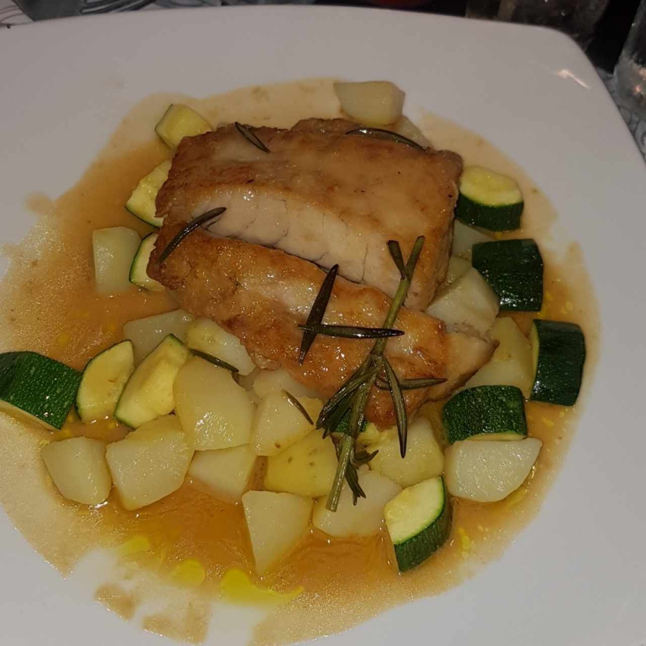 corvina en salsa.romero