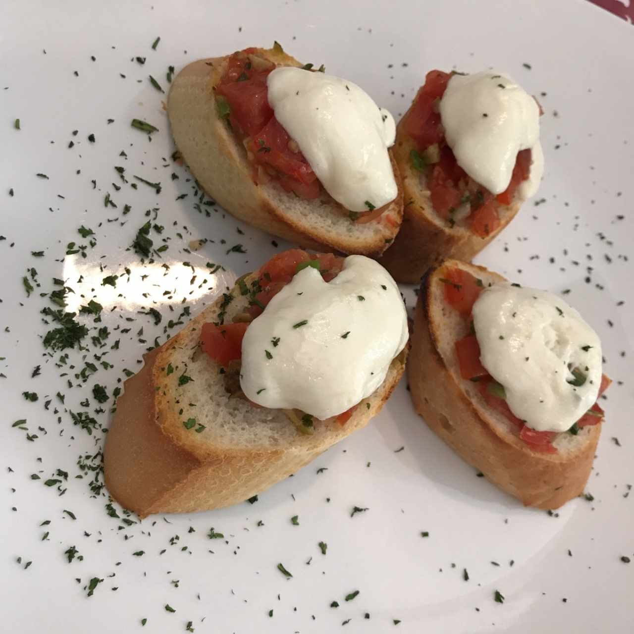 Entradas - Crostini pizzaiola