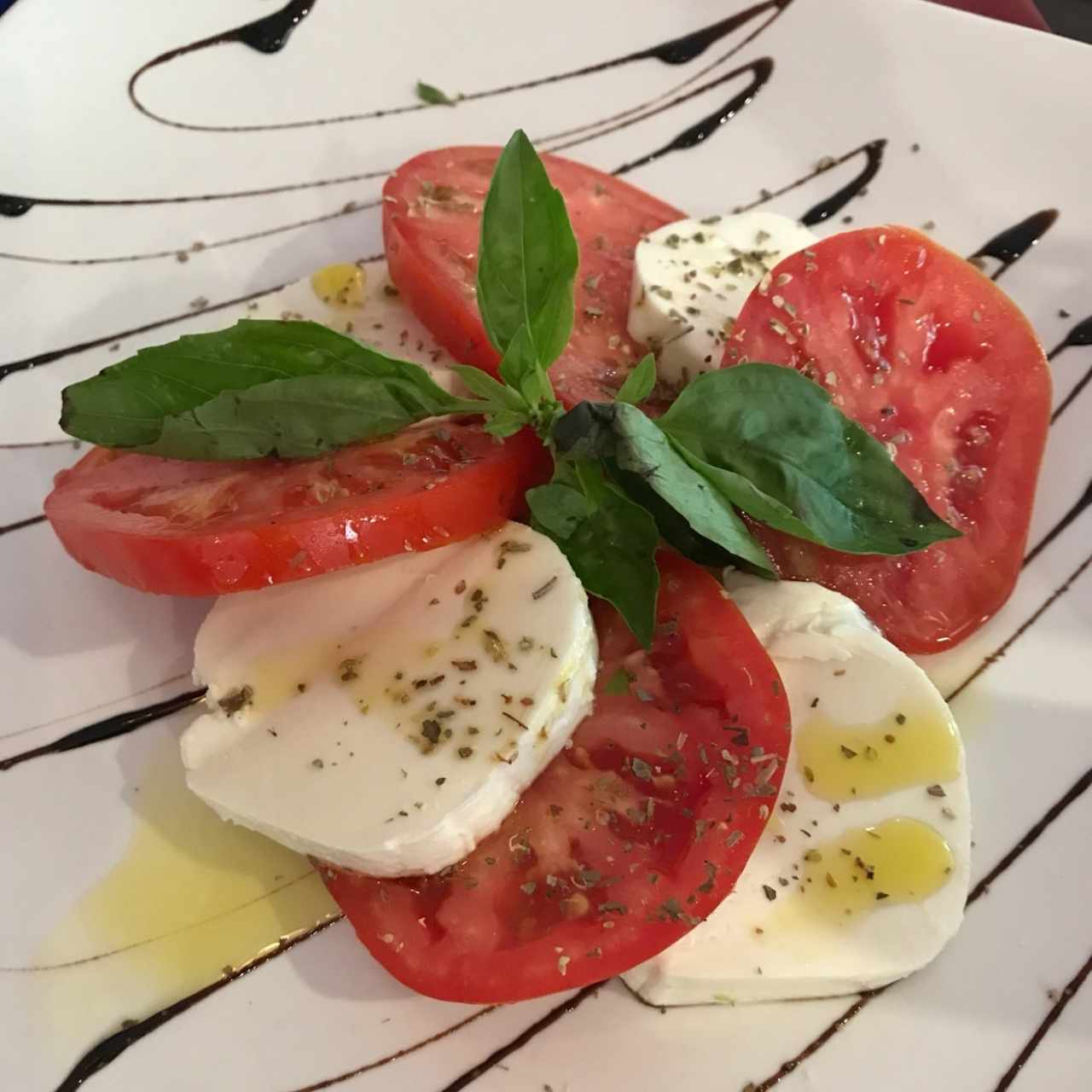 Ensaladas - Insalata caprese