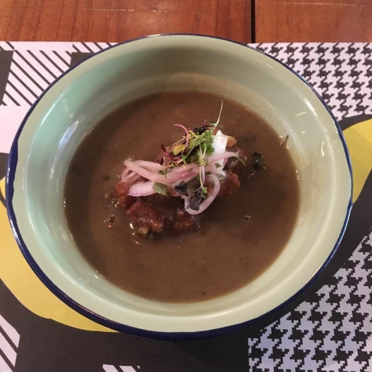 Entrada - sopa de frijoles