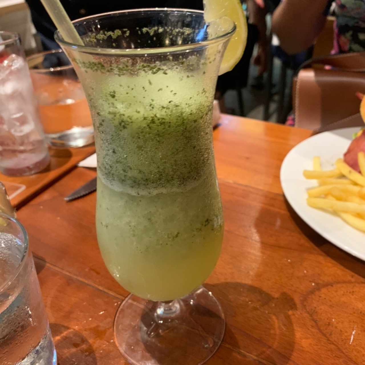 Limonada con hierbabuena 