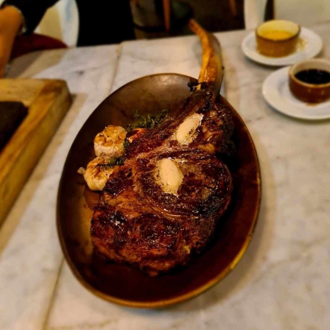 Tomahawk Dry Aged 45 Days 32 oz