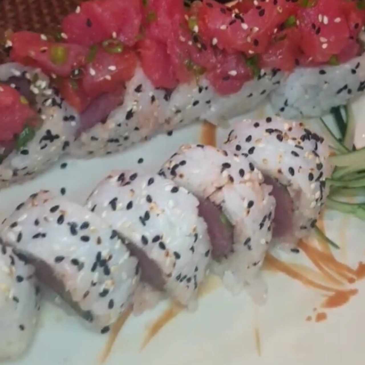 Rolls - Tuna hot