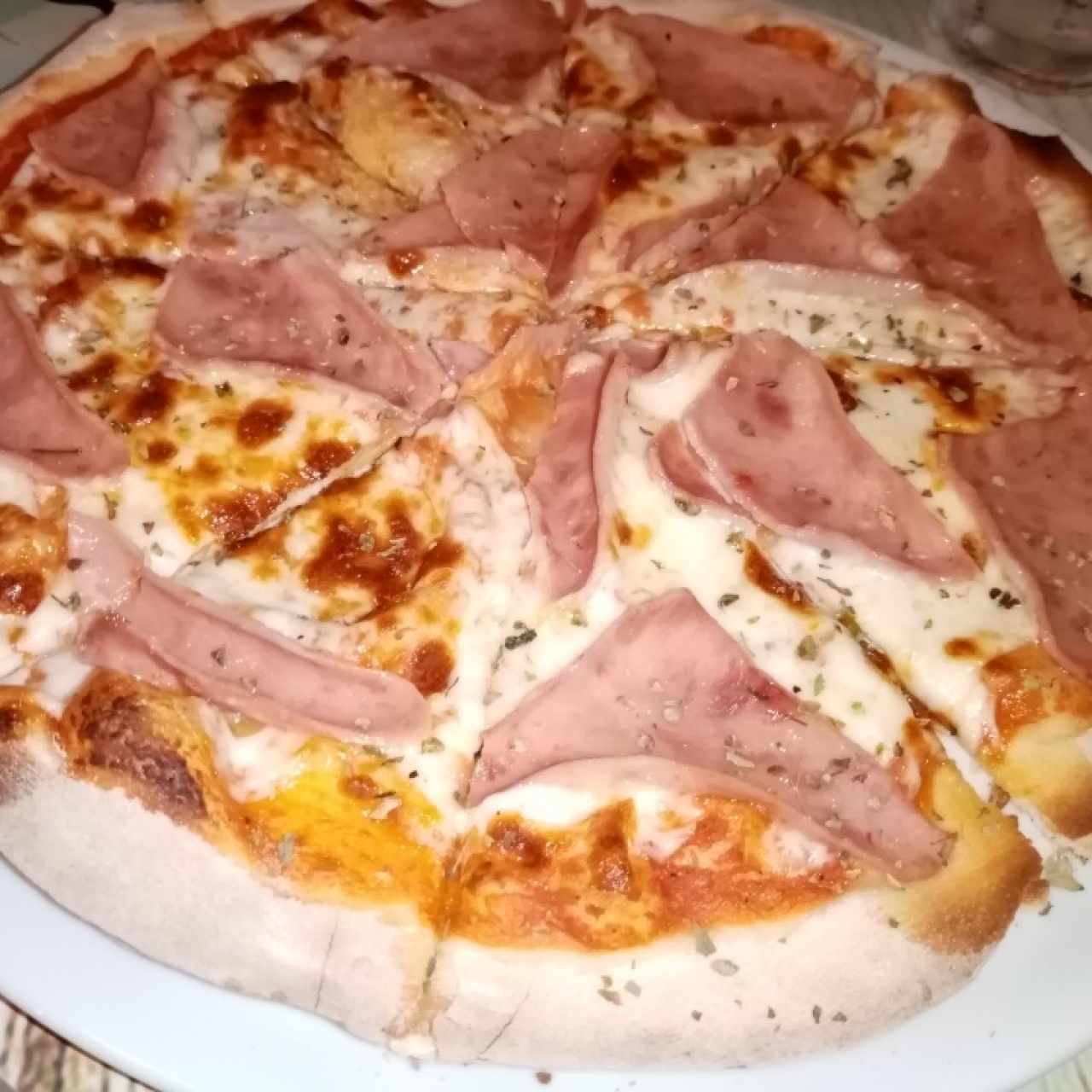 Pizza de Jamón