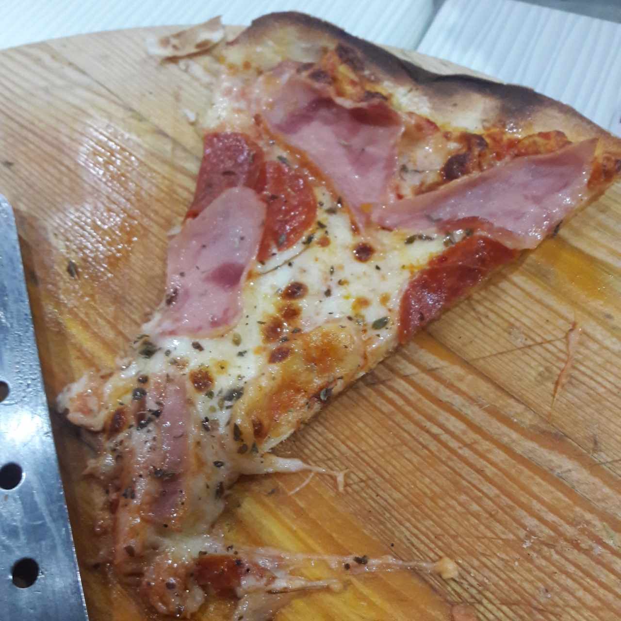 Peperoni Americano con Jamón