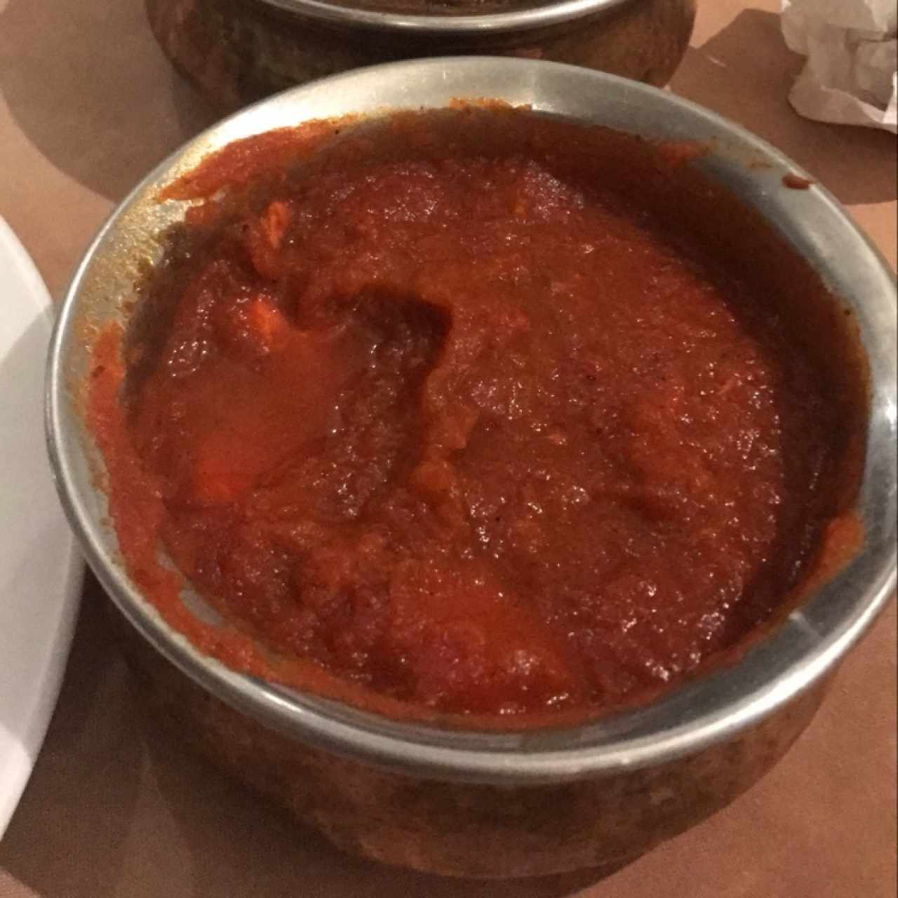 vindaloo de pollo...te dejan escoger qué tan picante lo deseas. super delicioso