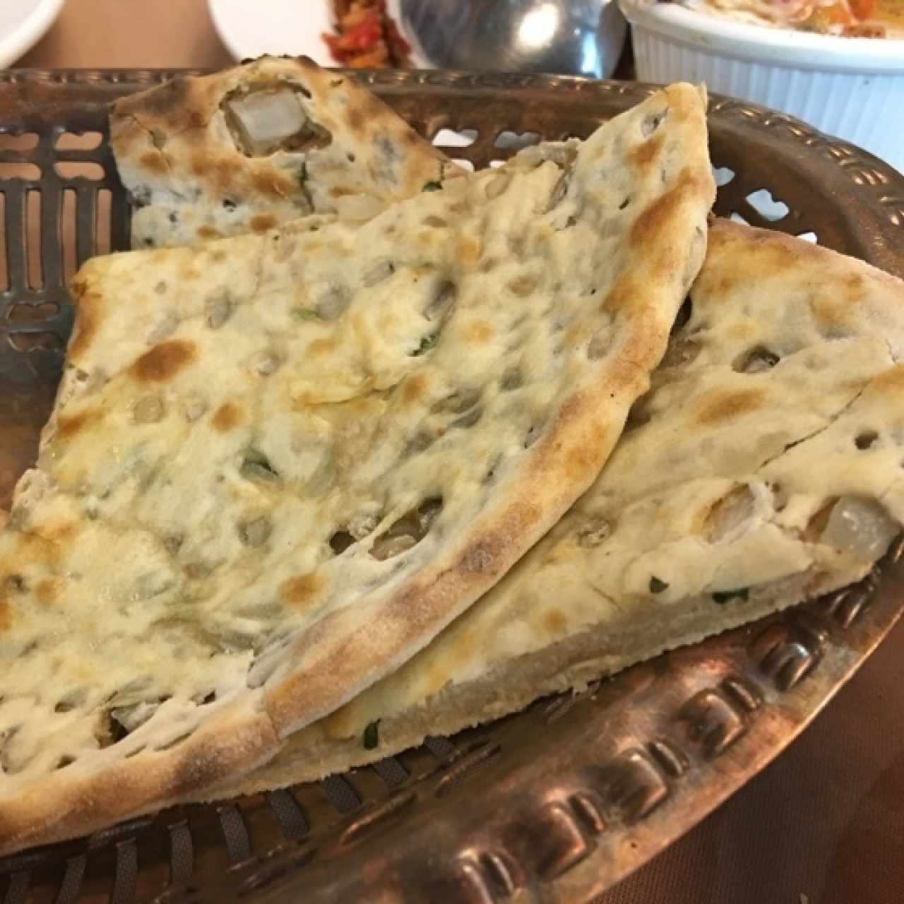 Naan de cebolla