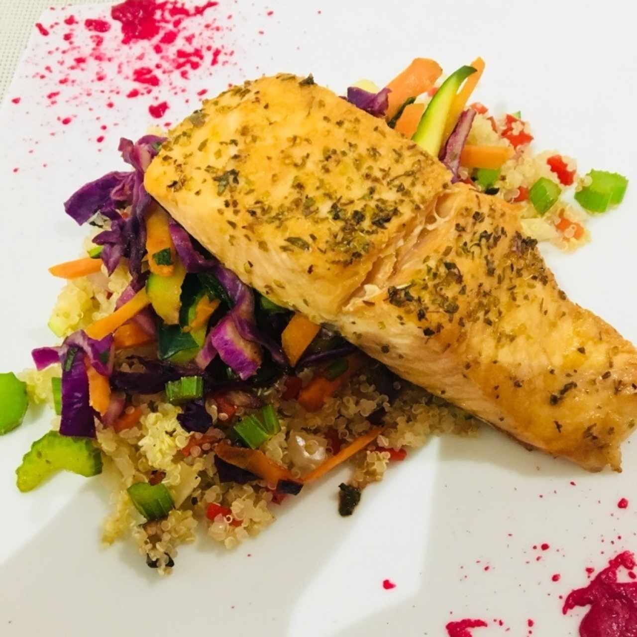 Salmón con quinoa