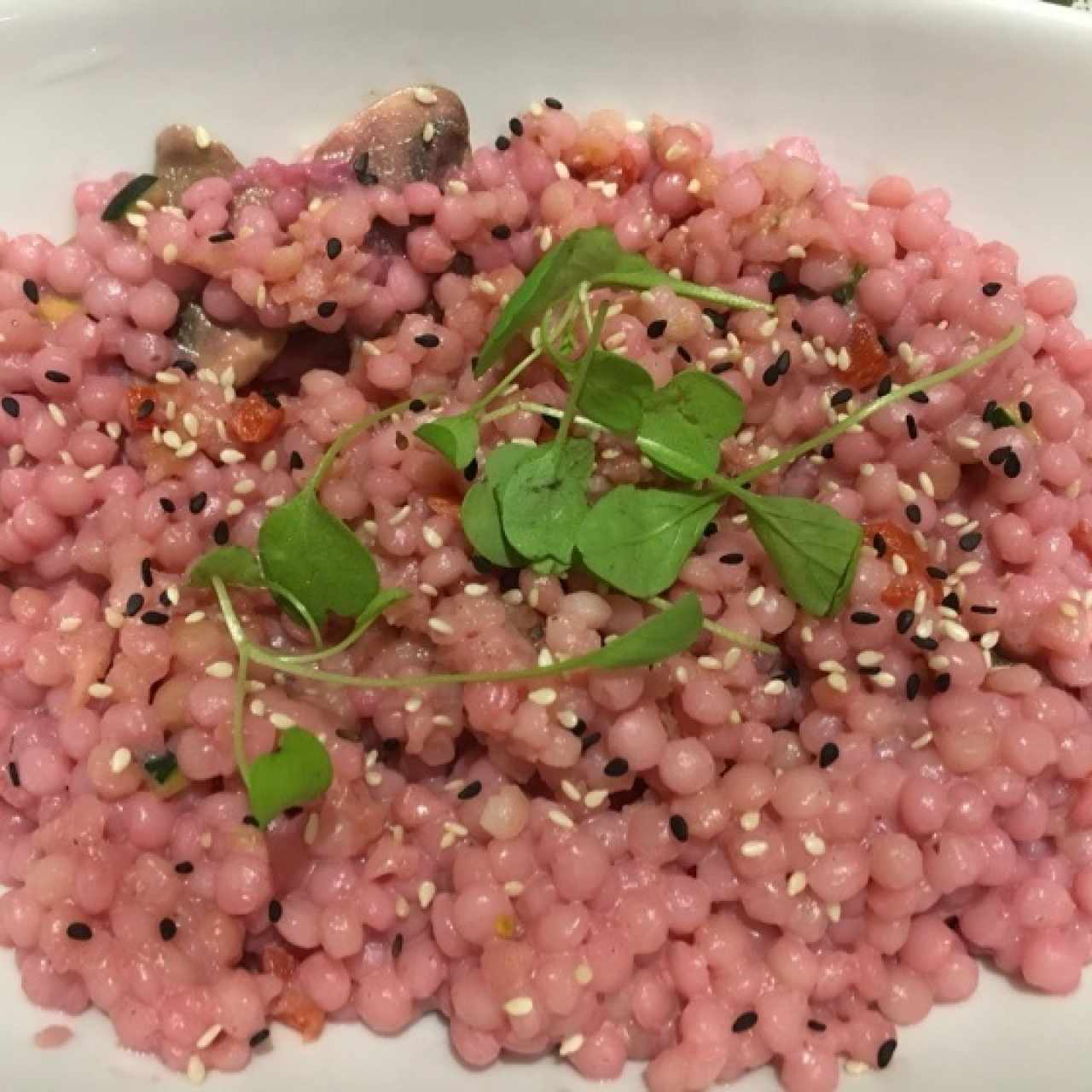 Risotto de cous cous y hongos porcini